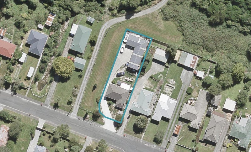 49 Gillespies Road, Birchville, Upper Hutt - Carousel 1