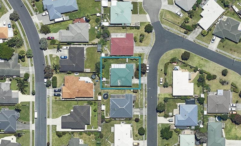 77 Romana Crescent, Papamoa Beach, Papamoa - Carousel 1