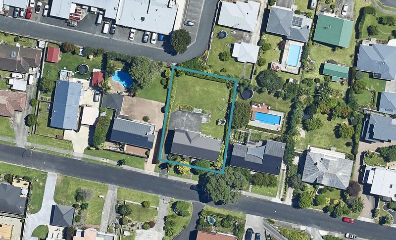 14 Norton Road, Otūmoetai, Tauranga - Carousel 1