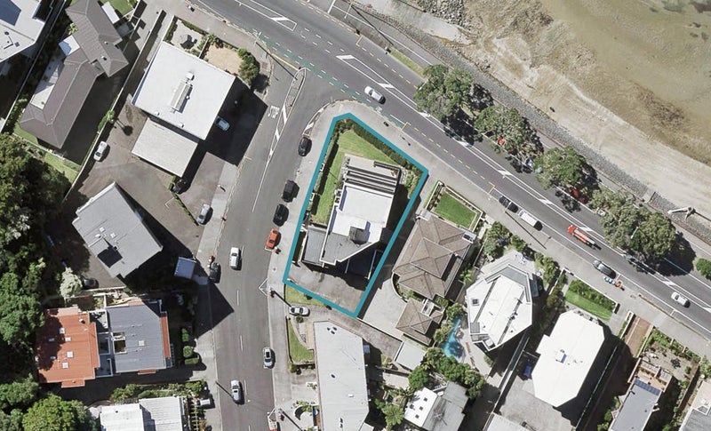 3/195 Tamaki Drive, Kohimarama, Auckland - Carousel 1