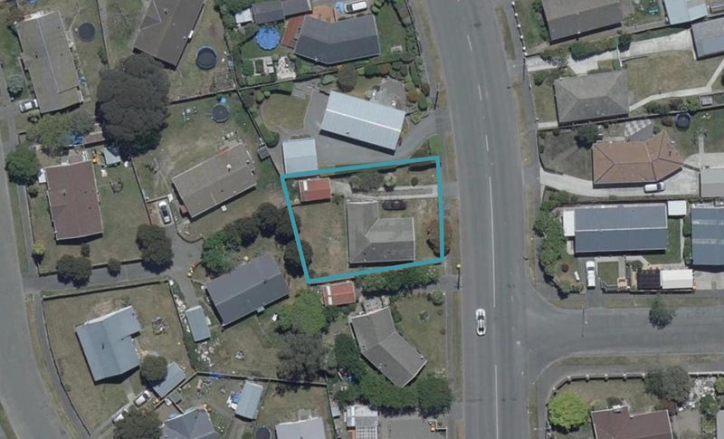 490 Mairehau Road, Parklands, Christchurch - Carousel 1