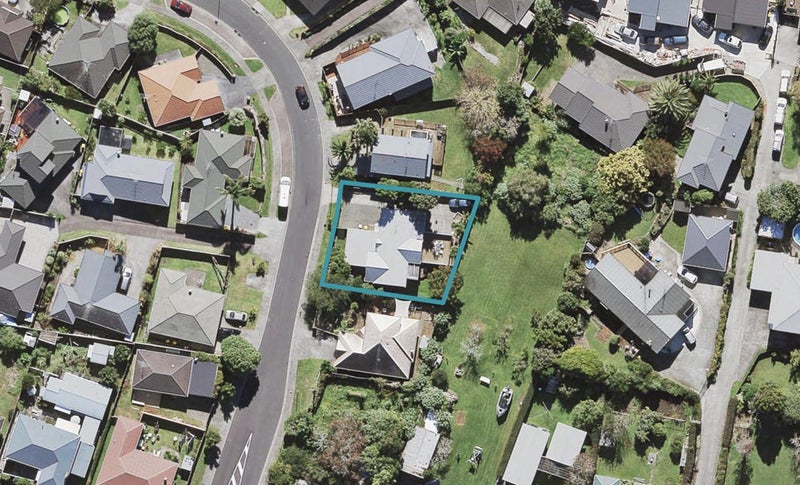 3A Zefiro Drive, Massey, Auckland - Carousel 1