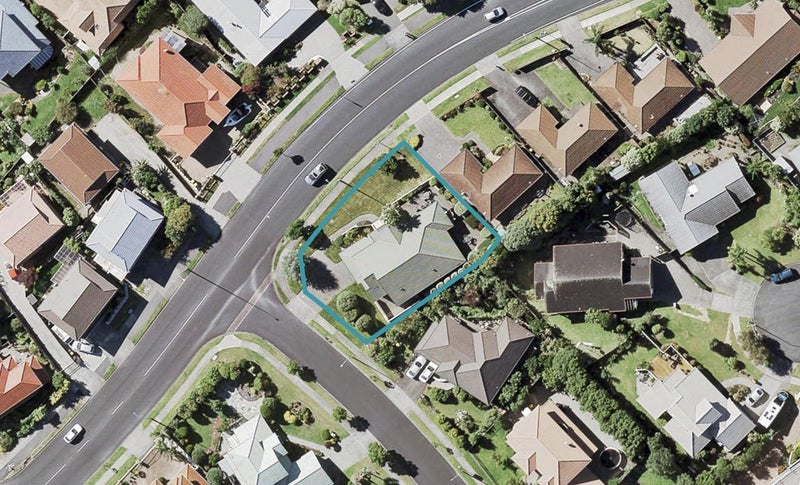2 Woodgers Way, Somerville, Auckland - Carousel 1