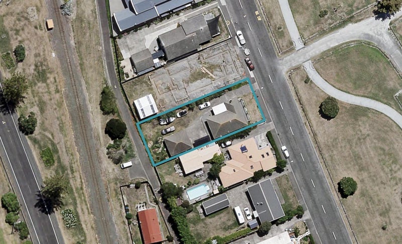 10 The Esplanade, Westshore, Napier - Carousel 1