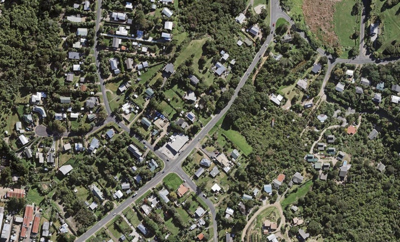 20 Onetangi Road, Onetangi, Waiheke Island - Carousel 1