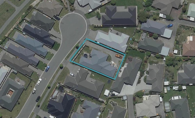 14 Dunaverty Place, Broomfield, Christchurch - Carousel 1