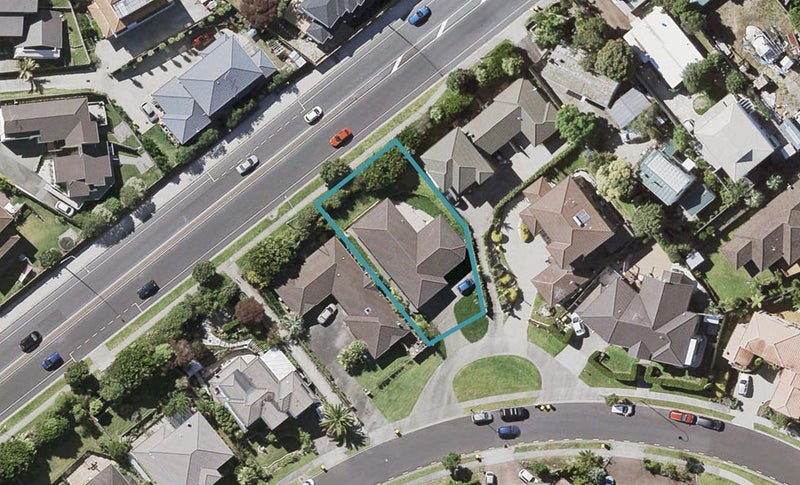 42 Killybegs Drive, Pinehill, Auckland - Carousel 1