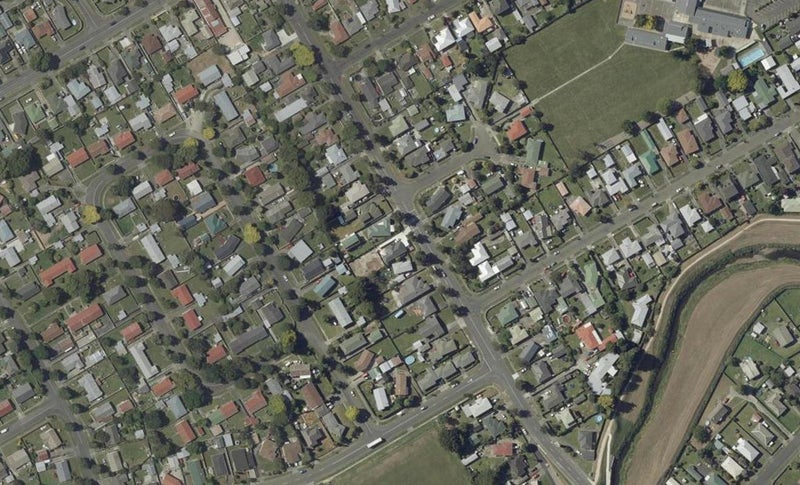27 Highbury Avenue, Highbury, Palmerston North - Carousel 1