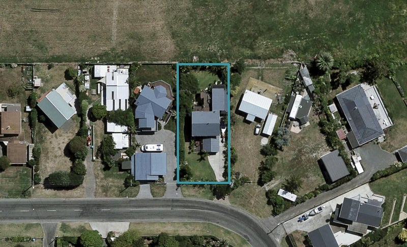 76 Harper Road, Waimarama, Waimārama - Carousel 1