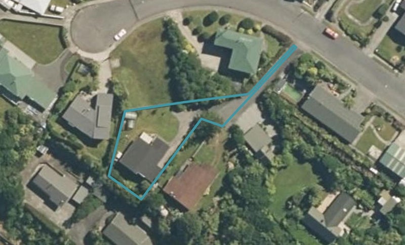 9 Whitcombe Terrace, Hokitika - Carousel 1