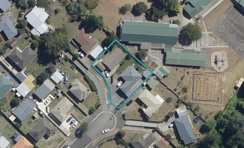 39A Pollen Crescent, Melville, Hamilton - Carousel 1