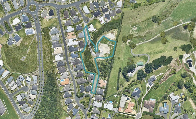 25 Crater Close, Pyes Pa, Tauranga - Carousel 1
