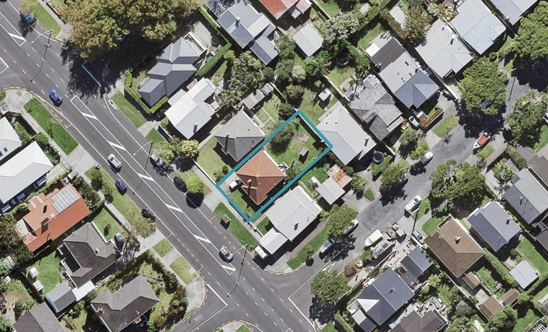 131 Garnet Road, Westmere, Auckland - Carousel 1