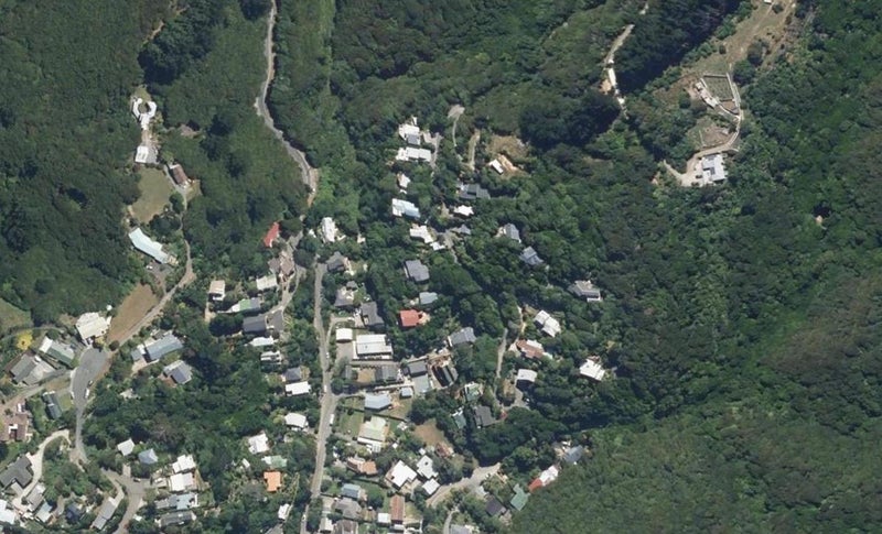 89 Cluny Road, Plimmerton, Porirua - Carousel 1