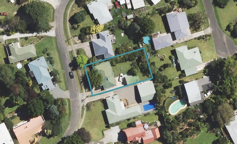 19 Marian Drive, Inner Kaiti, Gisborne - Carousel 1