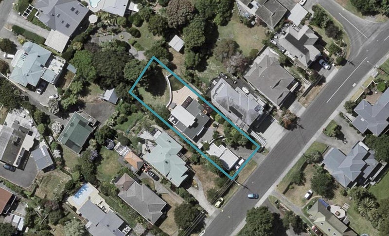 45 Golf Road, Paraparaumu Beach, Paraparaumu - Carousel 1
