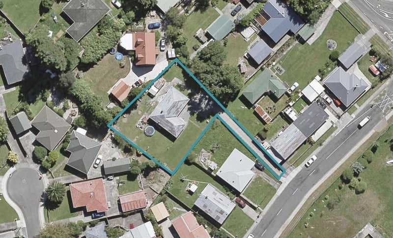 77 Hillside Drive, Maoribank, Upper Hutt - Carousel 1