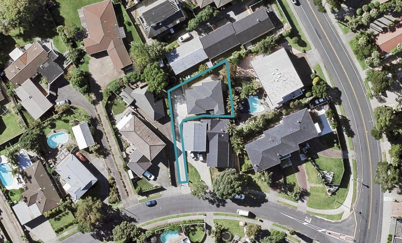 3A Gulf Crest, Bucklands Beach, Auckland - Carousel 1