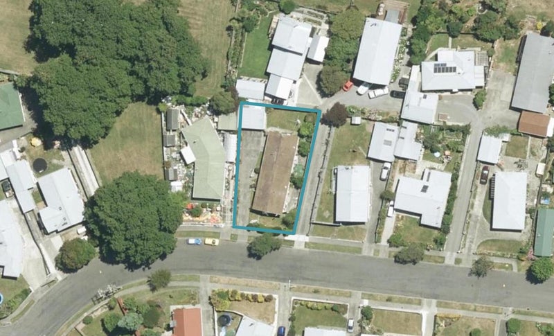1/13 Endeavour Street, Riversdale, Blenheim - Carousel 1