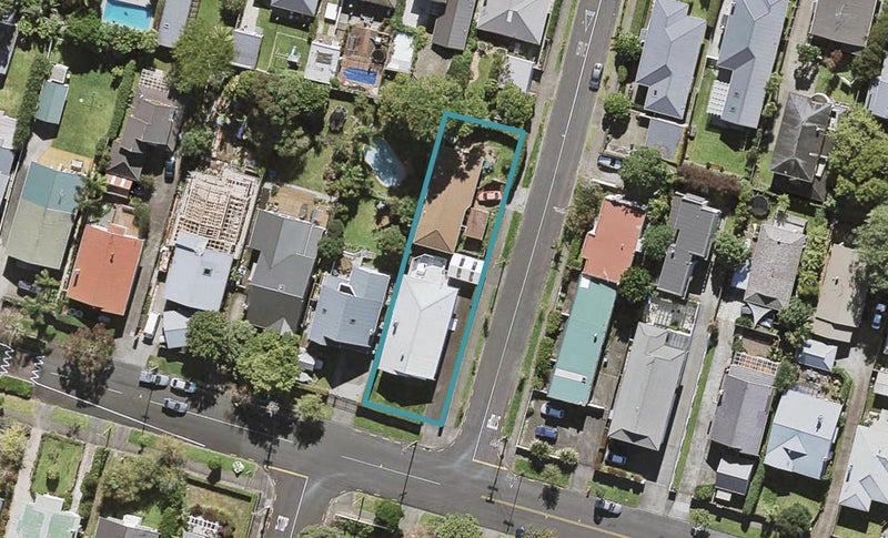 73 Shackleton Road, Mount Eden, Auckland - Carousel 1