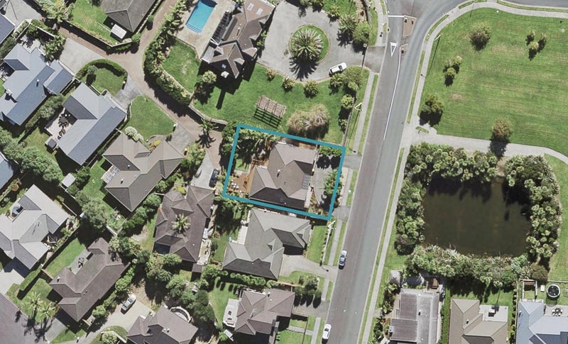 172 Kyle Road, Greenhithe, Auckland - Carousel 1