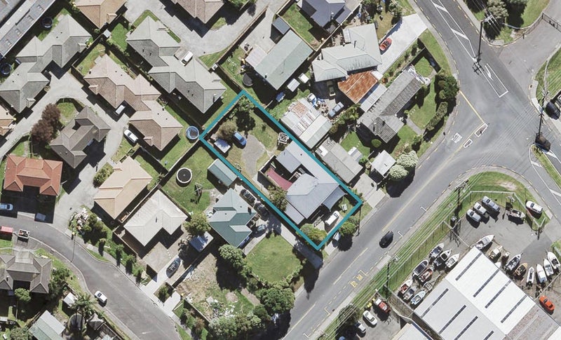 162 Hepburn Road, Glendene, Auckland - Carousel 1