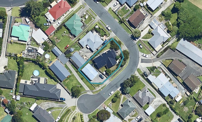 7 Oriana Crescent, Bellevue, Tauranga - Carousel 1