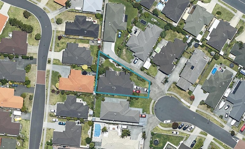 20 Addison Court, Papamoa Beach, Papamoa - Carousel 1