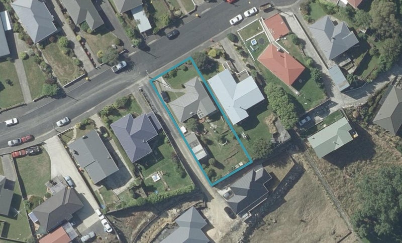 14 Summertime Avenue, Corstorphine, Dunedin - Carousel 1