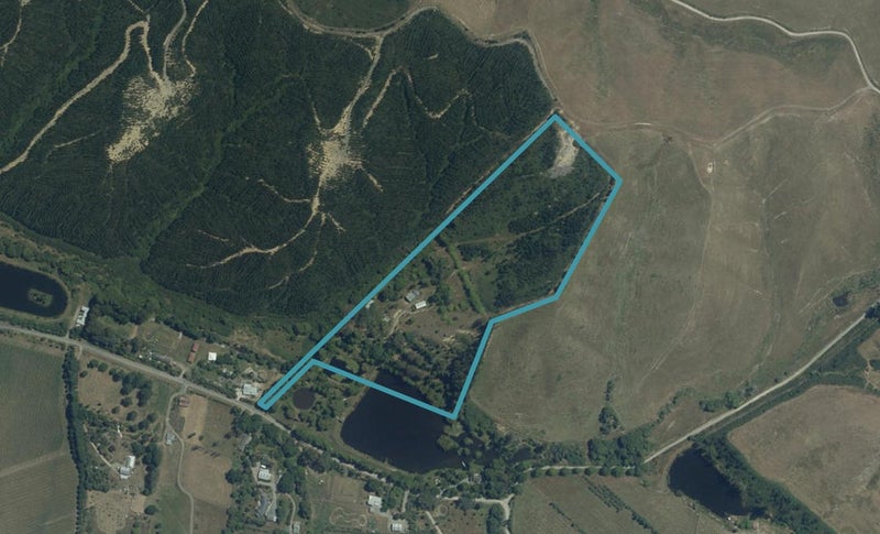 73 Flaxmore Road, Upper Moutere - Carousel 1