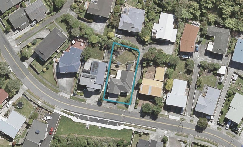 31 Mulberry Street, Maungaraki, Lower Hutt - Carousel 1