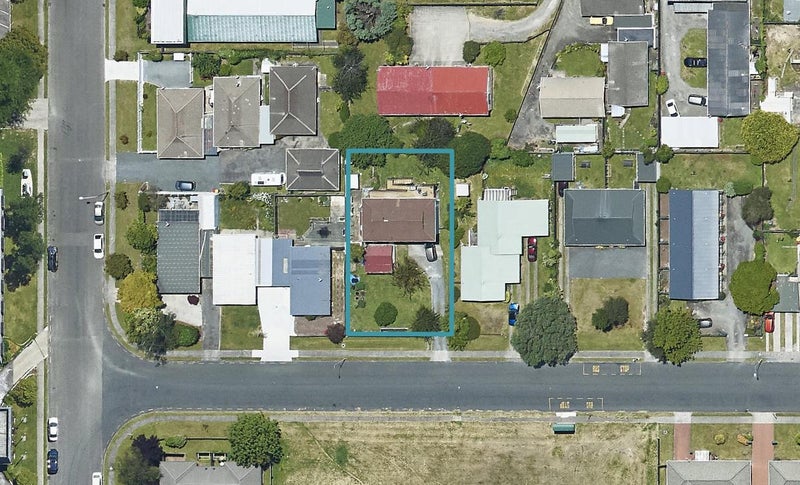 6 McKee Avenue, Fenton Park, Rotorua - Carousel 1