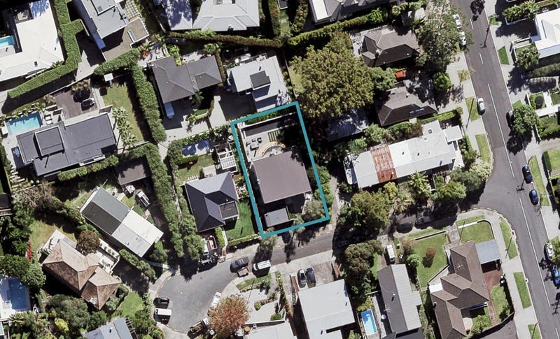 5 Saratoga Avenue, Herne Bay, Auckland - Carousel 1