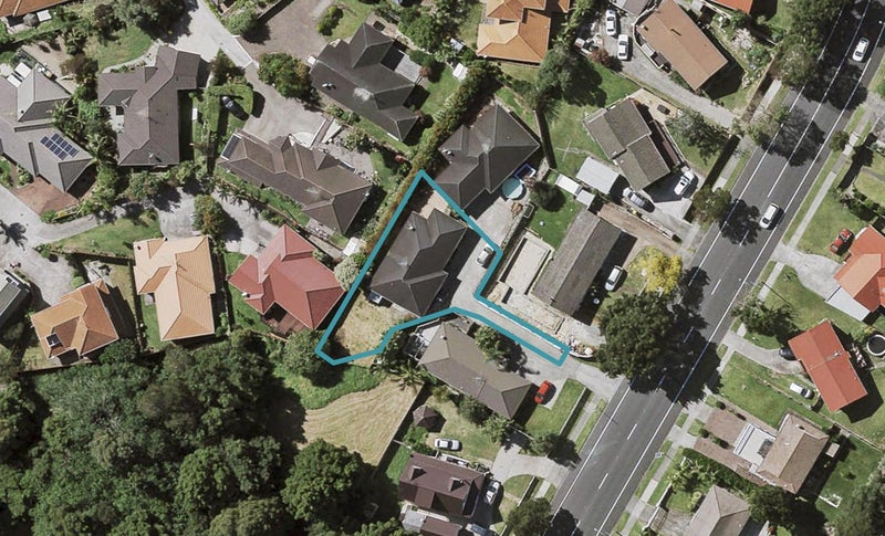 33B Everglade Drive, Goodwood Heights, Auckland - Carousel 1
