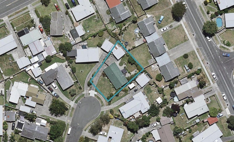 6 Lomond Place, Tamatea, Napier - Carousel 1