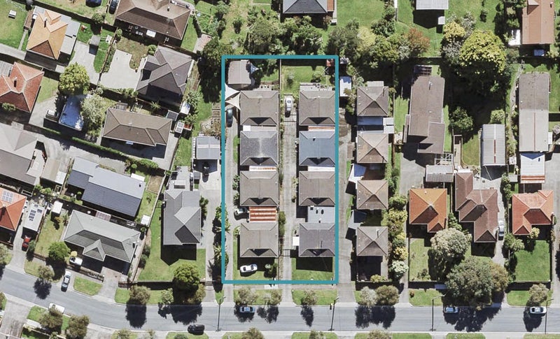 3/8 Akehurst Avenue, New Lynn, Auckland - Carousel 1