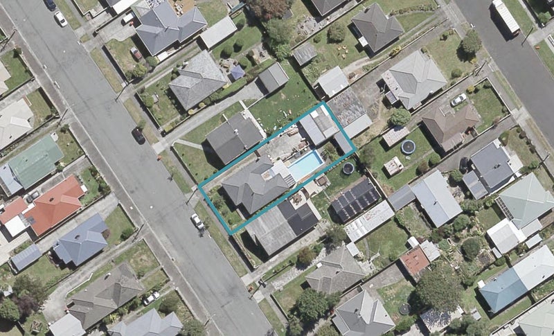 11 Beth Street, Trentham, Upper Hutt - Carousel 1