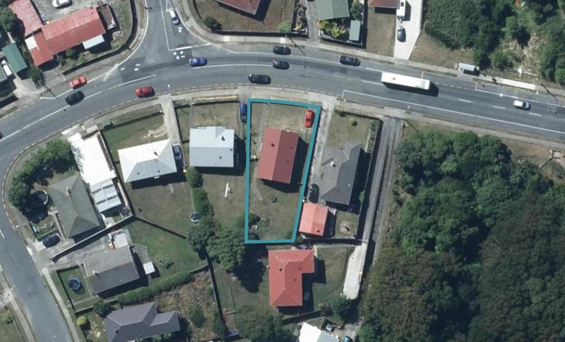 385 Warspite Avenue, Ascot Park, Porirua - Carousel 1