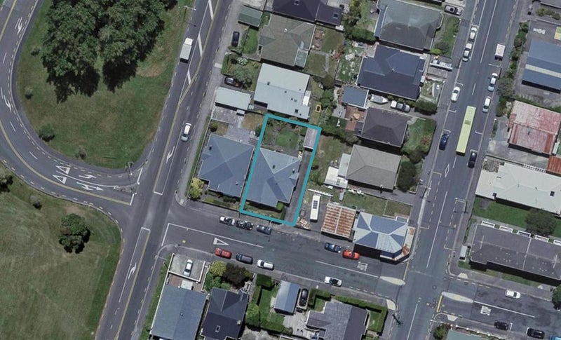 22 Goa Street, Hataitai, Wellington - Carousel 1