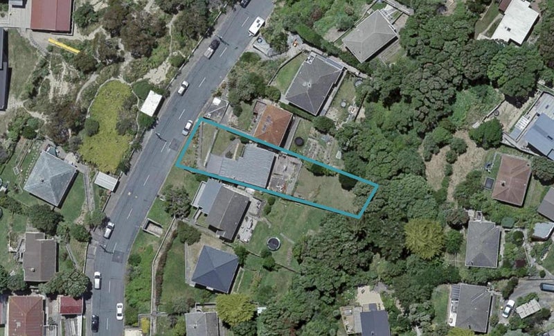 22 Elphinstone Avenue, Strathmore Park, Wellington - Carousel 1
