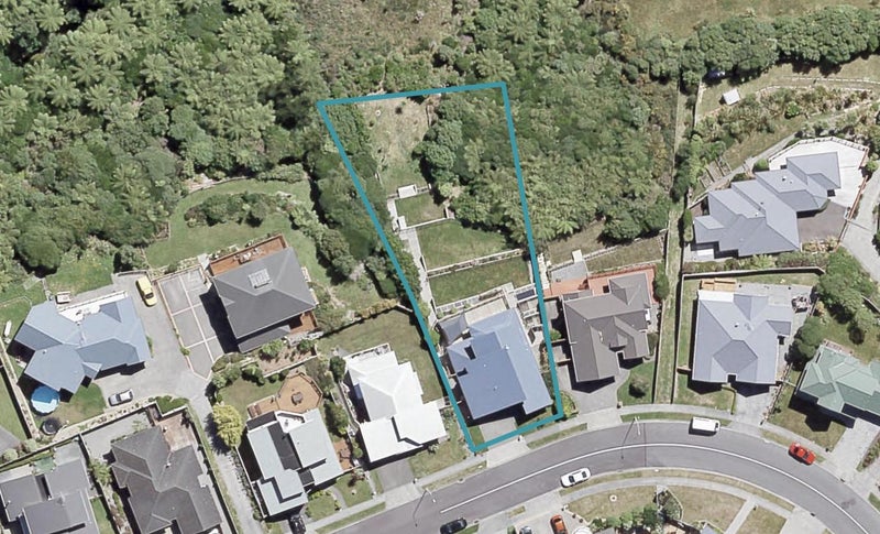 128 Redvers Drive, Belmont, Lower Hutt - Carousel 1