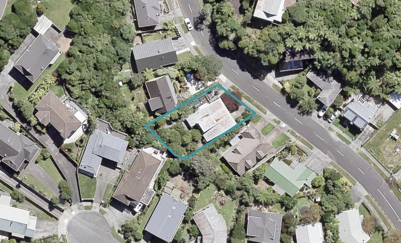 37 Viewmont Drive, Harbour View, Lower Hutt - Carousel 1