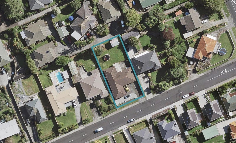 44 Halver Road, Hillpark, Auckland - Carousel 1