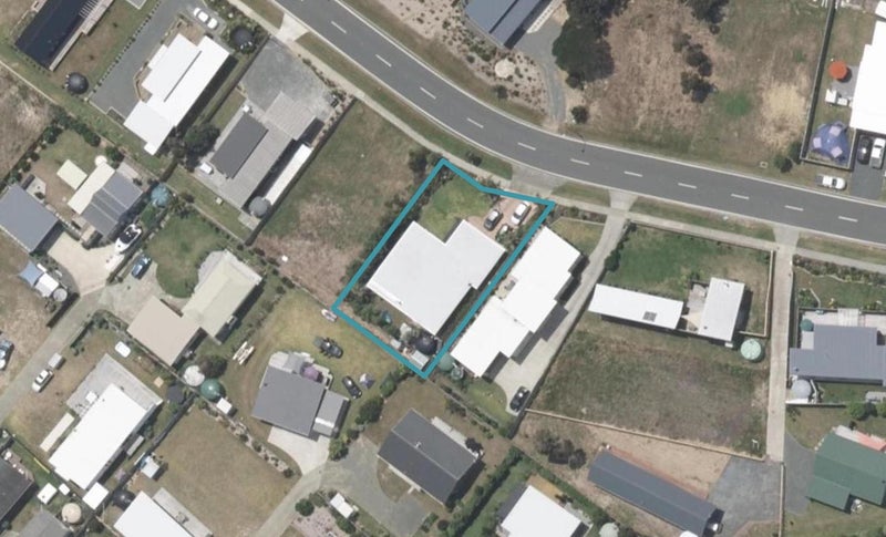 12 Seabreeze Road, Mangawhai Heads, Mangawhai - Carousel 1