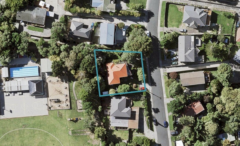 81 Alexander Street, Cockle Bay, Auckland - Carousel 1