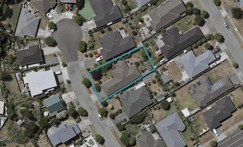 5 Jeannie Way, Waikanae Beach, Waikanae - Carousel 1