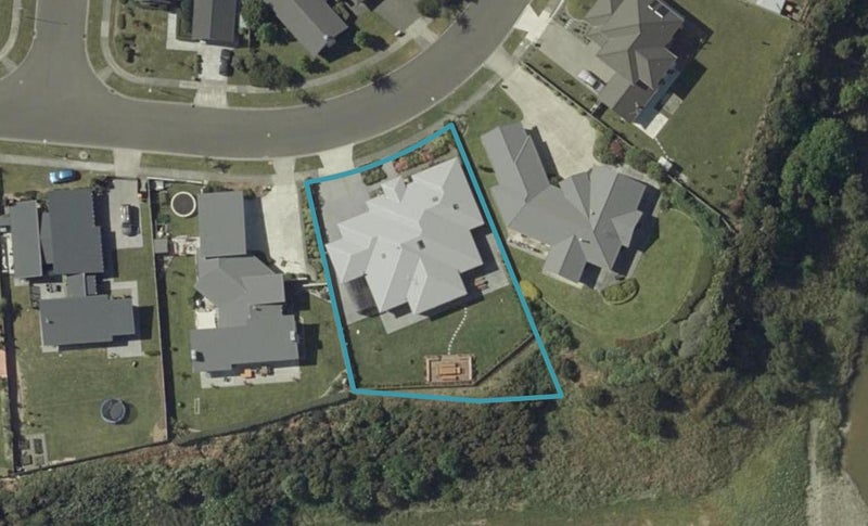 30 Rodeo Drive, Kelvin Grove, Palmerston North - Carousel 1