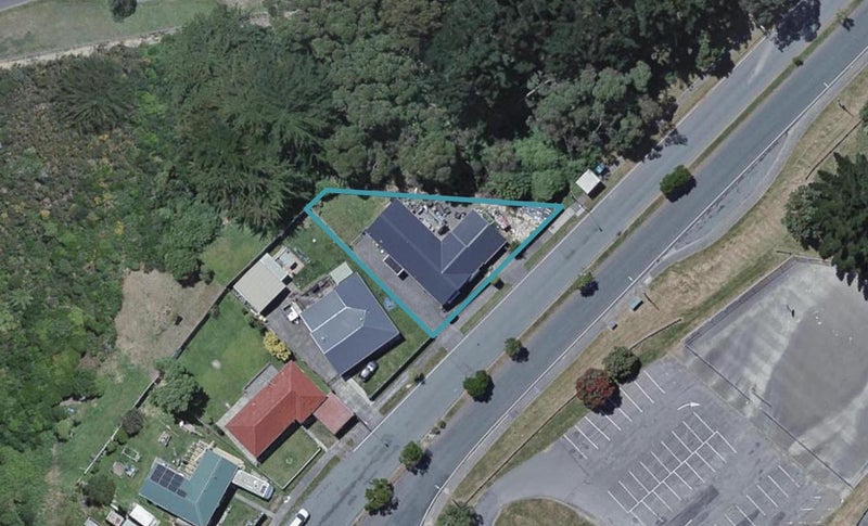 86 Jamaica Drive, Grenada North, Wellington - Carousel 1