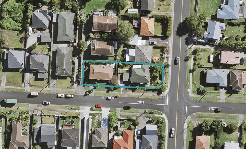 45A Savoy Road, Glen Eden, Auckland - Carousel 1