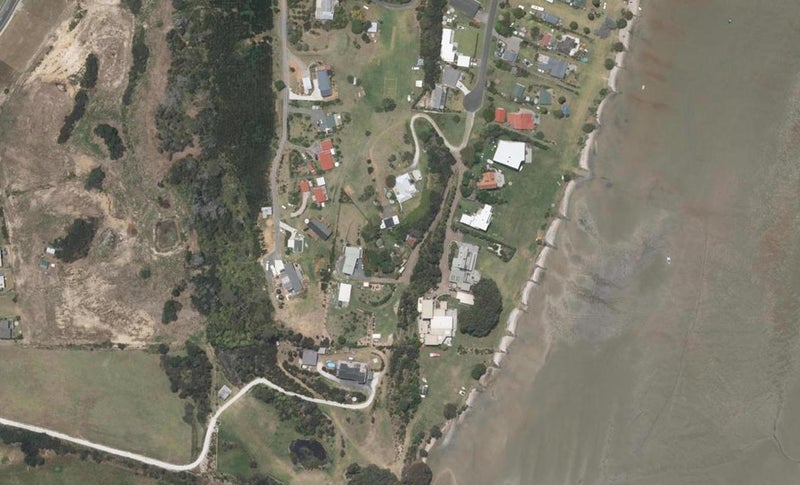 52 Lincoln Street, Mangawhai Heads, Mangawhai - Carousel 1